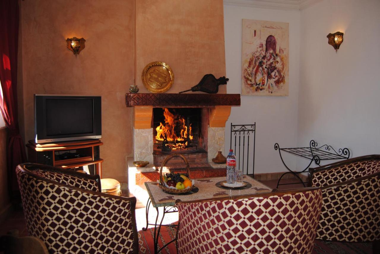 Les Tourmalines Bed and Breakfast Afeggou Buitenkant foto