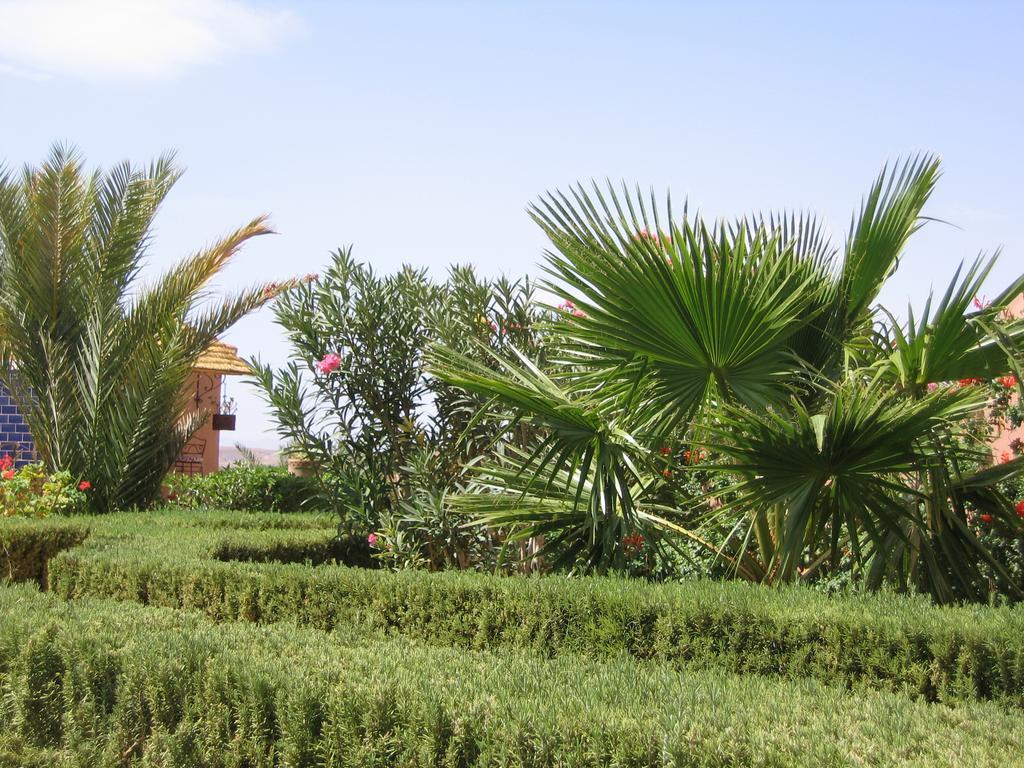 Les Tourmalines Bed and Breakfast Afeggou Buitenkant foto