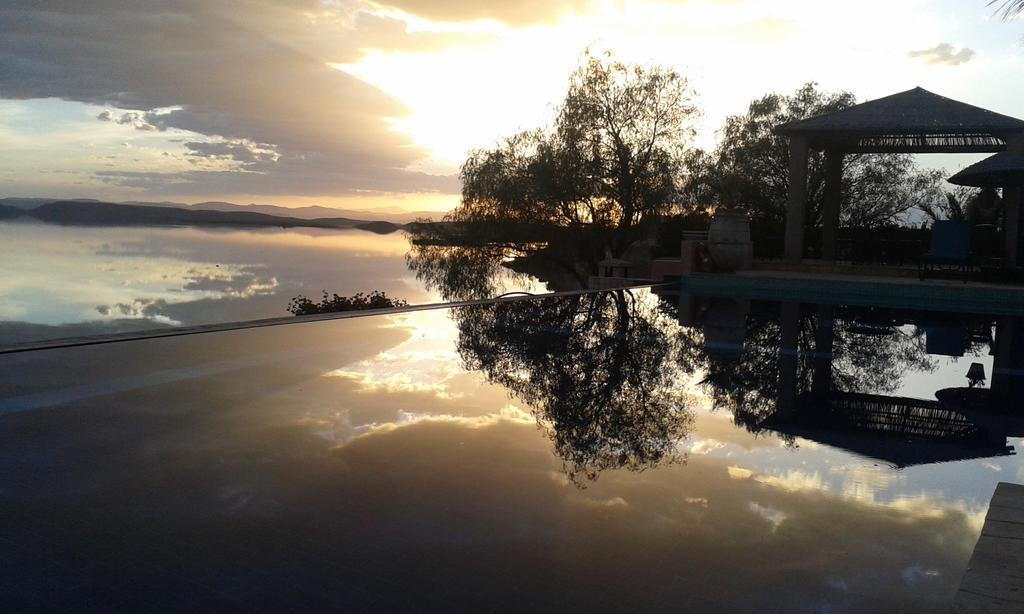 Les Tourmalines Bed and Breakfast Afeggou Buitenkant foto