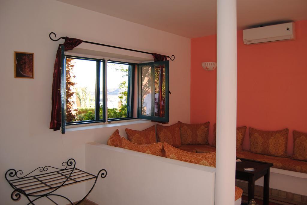 Les Tourmalines Bed and Breakfast Afeggou Buitenkant foto